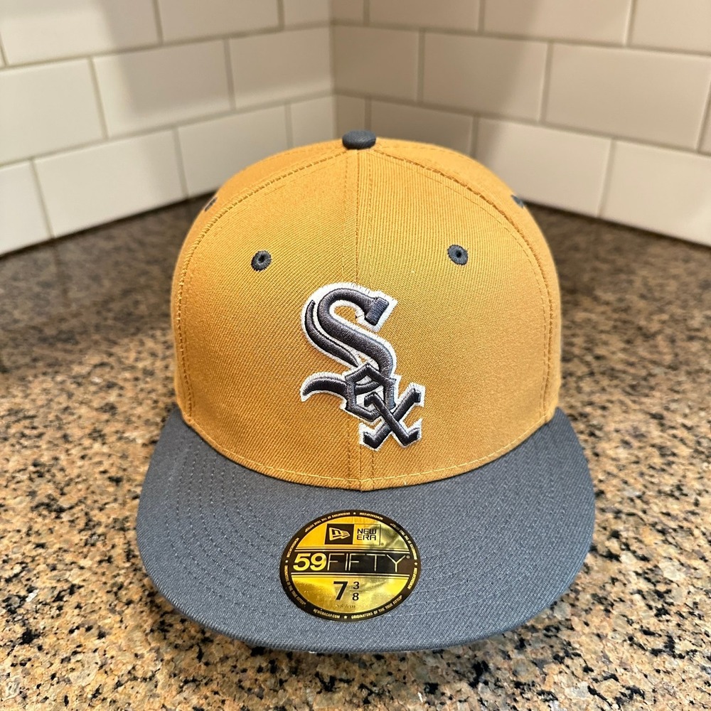 Chicago White Sox New Era 59FIFTY Fitted  7 3/8 Gold Grey Color Pack New